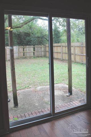 7705 Kipling St D, Pensacola, FL 32514