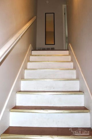 7705 Kipling St D, Pensacola, FL 32514