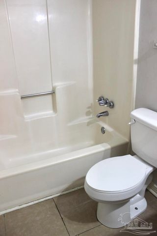 7705 Kipling St D, Pensacola, FL 32514