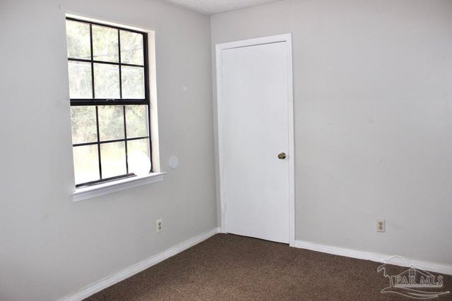 7705 Kipling St D, Pensacola, FL 32514