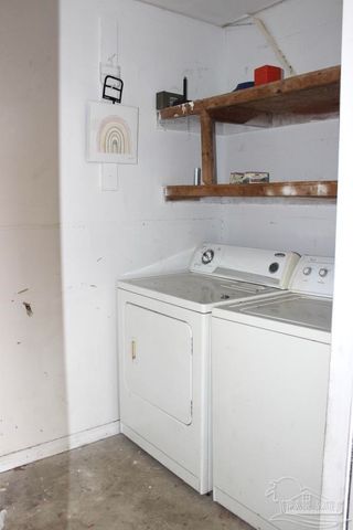 7705 Kipling St D, Pensacola, FL 32514