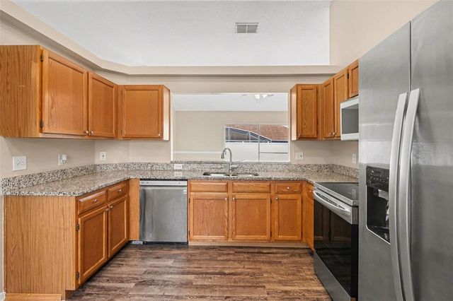 5626 S LOMA VISTA COURT, Davenport, FL 33896