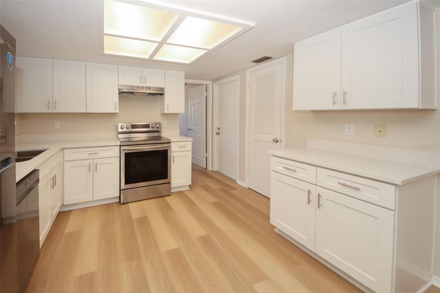 12809 KELLYWOOD CIRCLE, Hudson, FL 34669