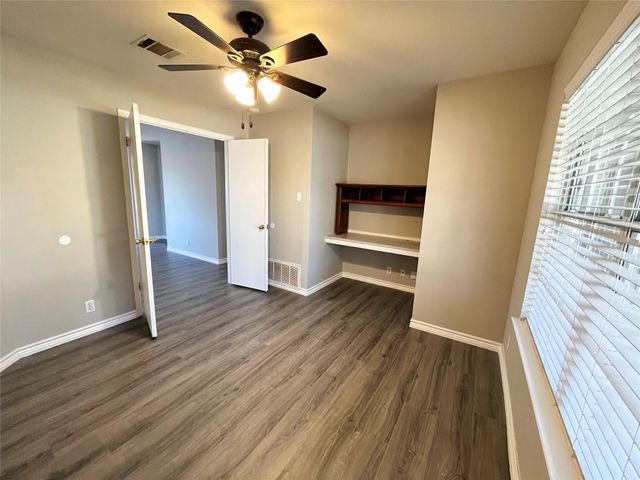 206 Presidio DR, Leander, TX 78641