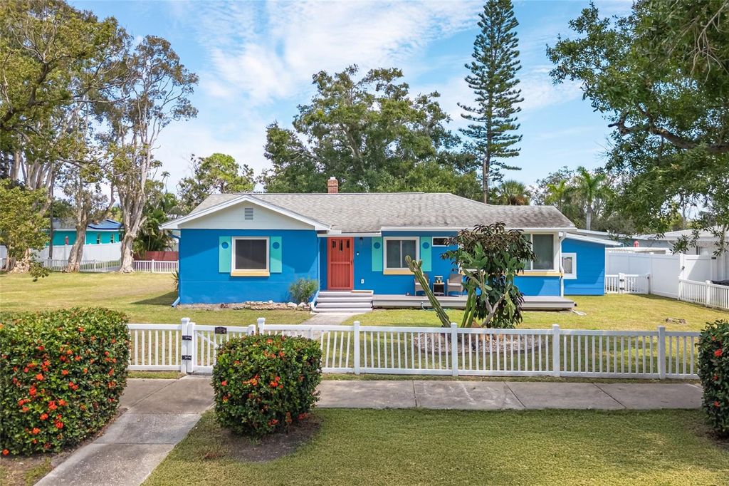 2800 TIFTON STREET S, Gulfport, FL 33711