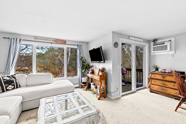 15E Riverview Ave 15E, Mashpee, MA 02649