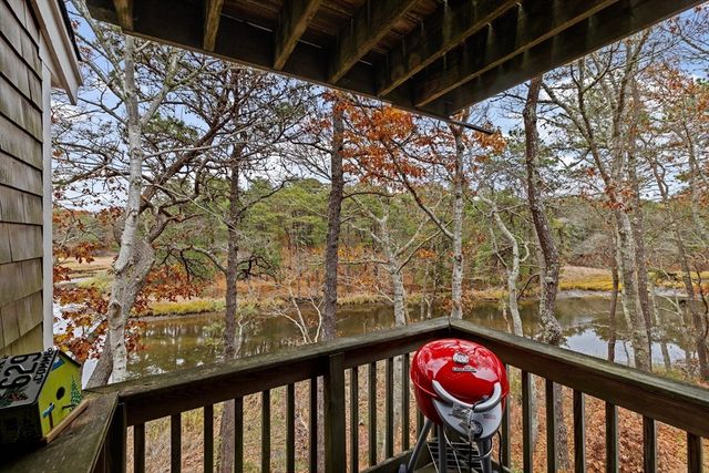 15E Riverview Ave 15E, Mashpee, MA 02649