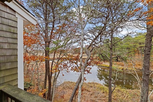 15E Riverview Ave 15E, Mashpee, MA 02649