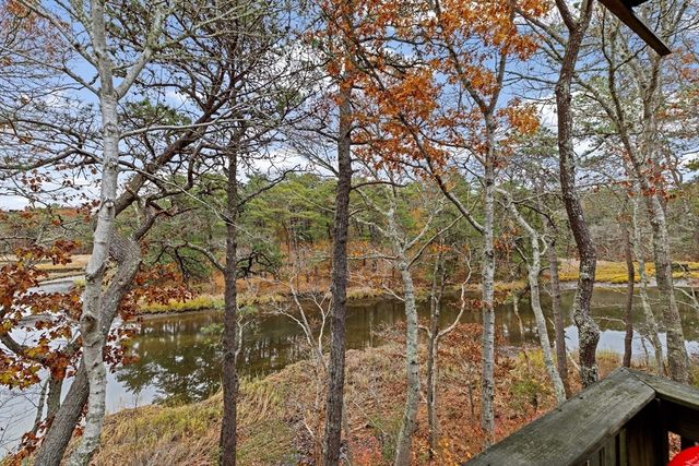 15E Riverview Ave 15E, Mashpee, MA 02649