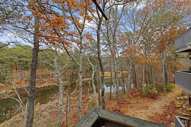 15E Riverview Ave 15E, Mashpee, MA 02649