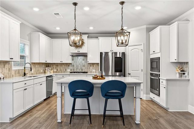 315 Ellenton Place, Canton, GA 30115