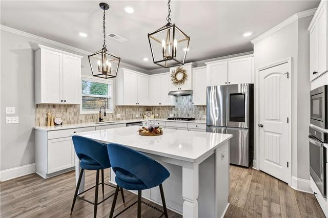 315 Ellenton Place, Canton, GA 30115
