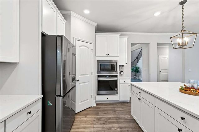 315 Ellenton Place, Canton, GA 30115
