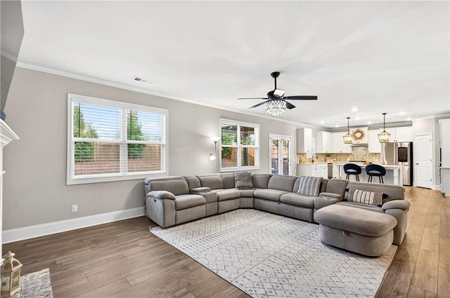 315 Ellenton Place, Canton, GA 30115