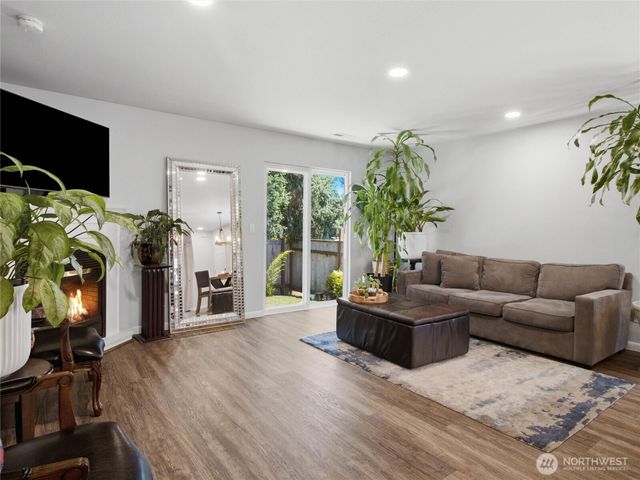 6924 Jericho Lane SW, Olympia, WA 98512