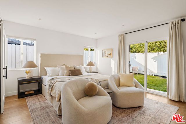 8356 Naylor Avenue, Los Angeles, CA 90045