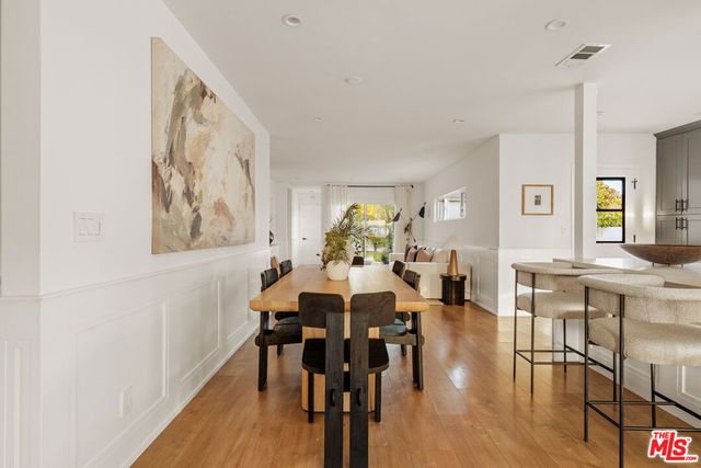 8356 Naylor Avenue, Los Angeles, CA 90045