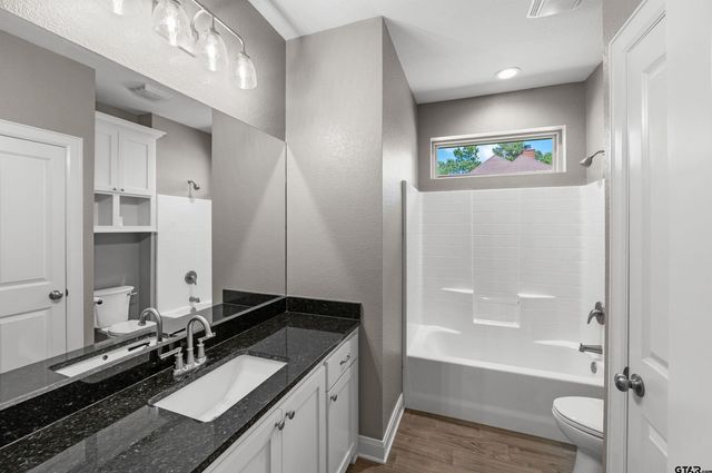 189 County Road 2321, Mineola, TX 75773