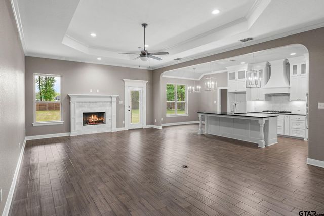 189 County Road 2321, Mineola, TX 75773