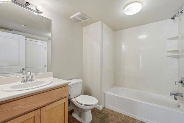 104 Serra Way, San Pablo, CA 94806