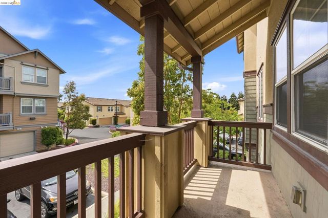 104 Serra Way, San Pablo, CA 94806