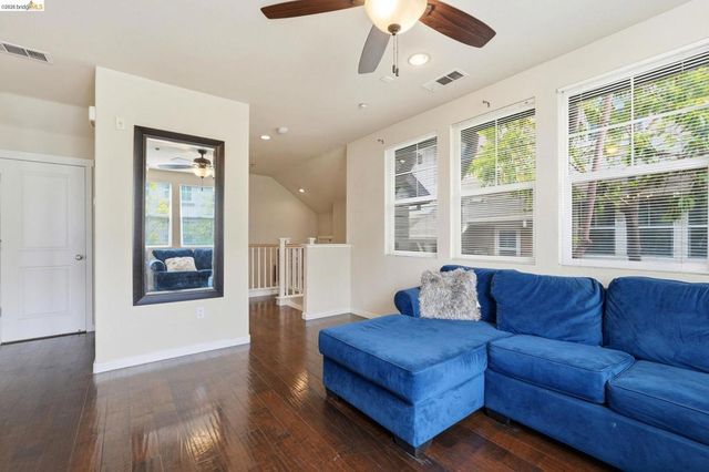 104 Serra Way, San Pablo, CA 94806