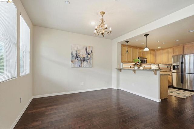 104 Serra Way, San Pablo, CA 94806