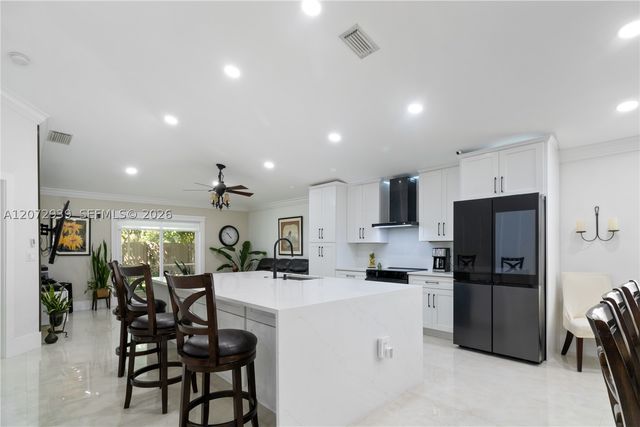 6711 Spring Garden Run, Lake Worth, FL 33463
