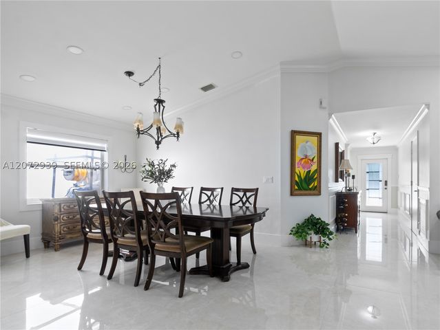 6711 Spring Garden Run, Lake Worth, FL 33463