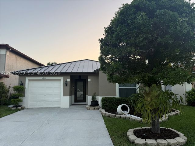 6711 Spring Garden Run, Lake Worth, FL 33463
