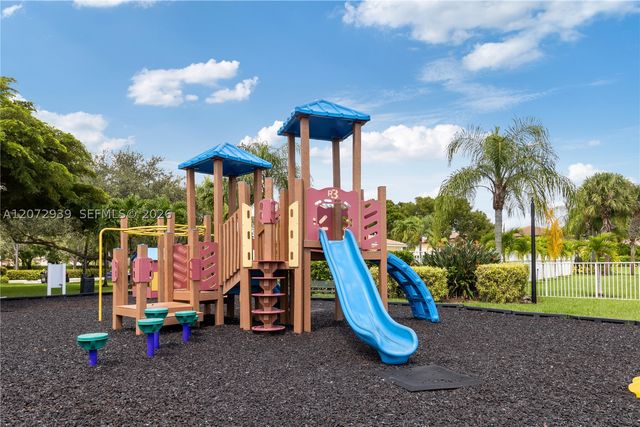 6711 Spring Garden Run, Lake Worth, FL 33463