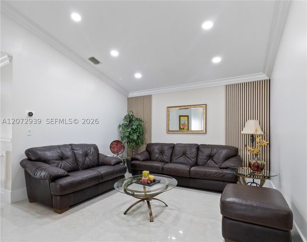 6711 Spring Garden Run, Lake Worth, FL 33463