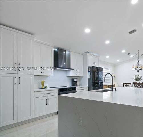 6711 Spring Garden Run, Lake Worth, FL 33463