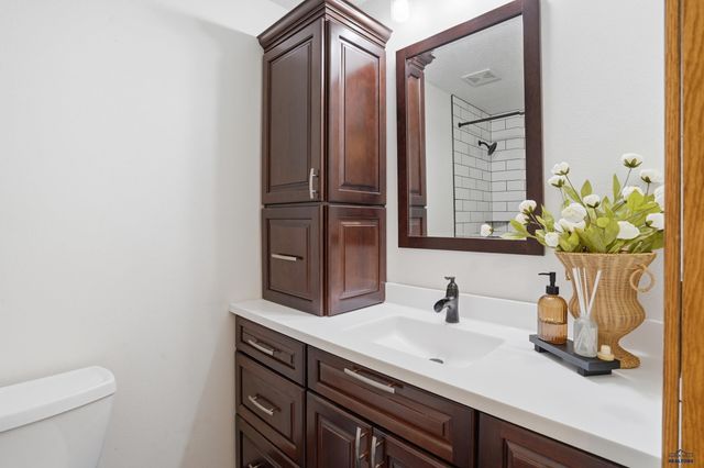 110 WINDSLOW DR, Rapid City, SD 57701