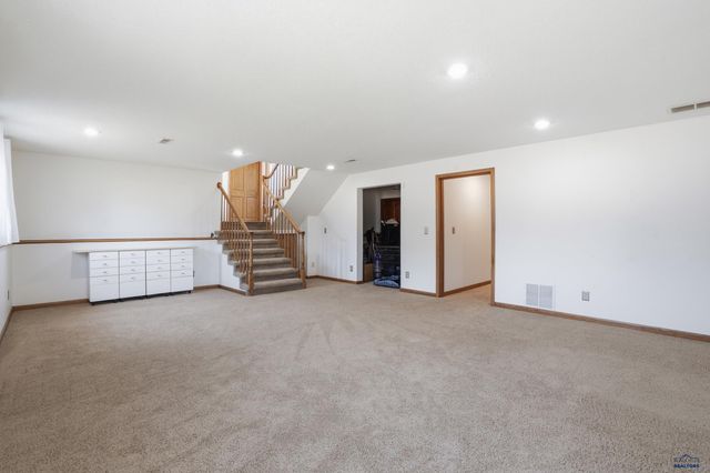 110 WINDSLOW DR, Rapid City, SD 57701