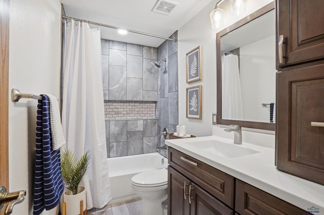 110 WINDSLOW DR, Rapid City, SD 57701