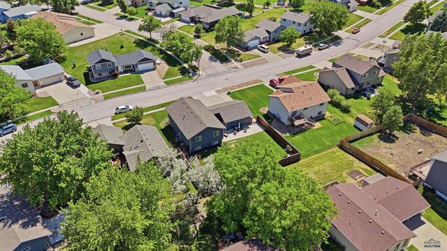 110 WINDSLOW DR, Rapid City, SD 57701