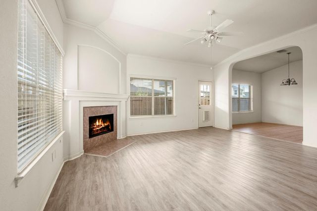 7803 Blue Lakes, Rosenberg, TX 77469