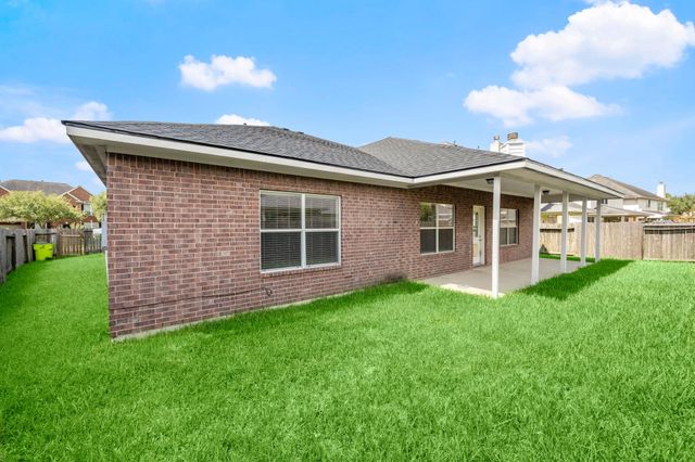 7803 Blue Lakes, Rosenberg, TX 77469