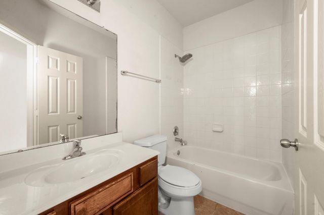 7803 Blue Lakes, Rosenberg, TX 77469