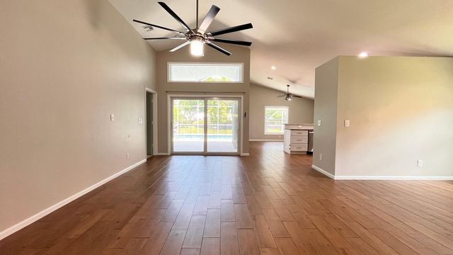 1627 Oak Berry Circle, Wellington, FL 33414