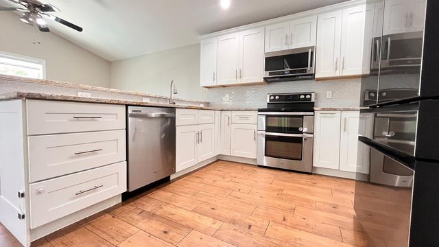 1627 Oak Berry Circle, Wellington, FL 33414