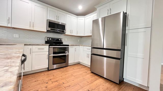 1627 Oak Berry Circle, Wellington, FL 33414