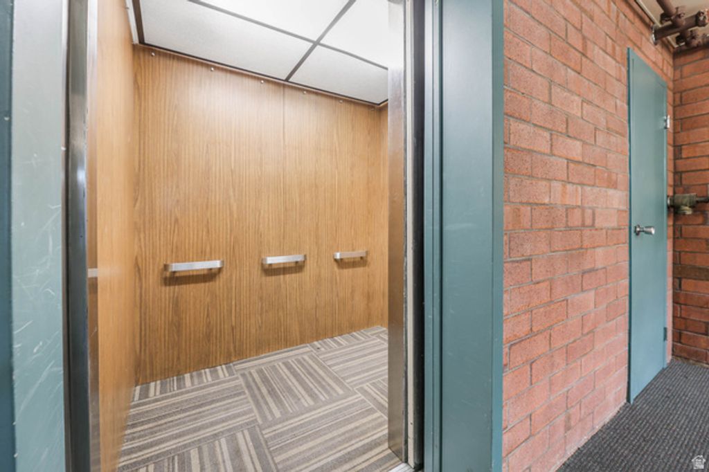 Image 32 of property listing at 845 E 100 S #201, Salt Lake City, UT 84102