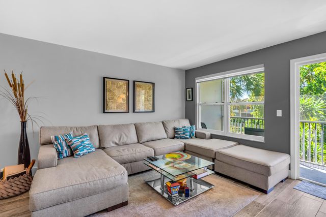 4025 N Federal 324c, Oakland Park, FL 33308
