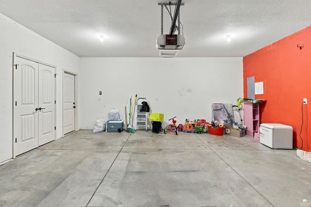3324 Half Full Drive, Manhattan, KS 66502