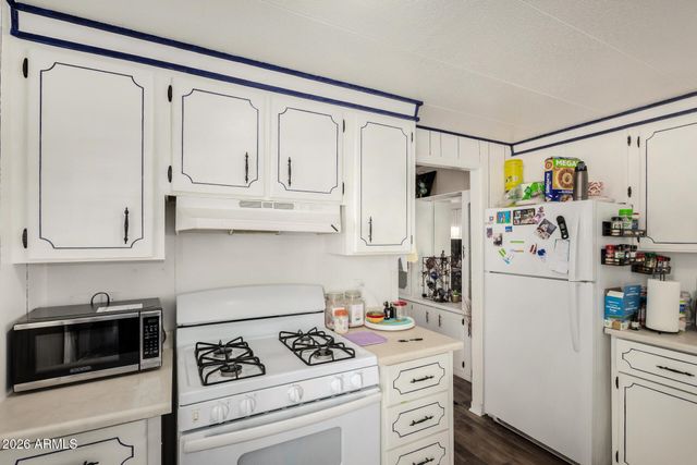 9501 E Broadway Road 169, Mesa, AZ 85208