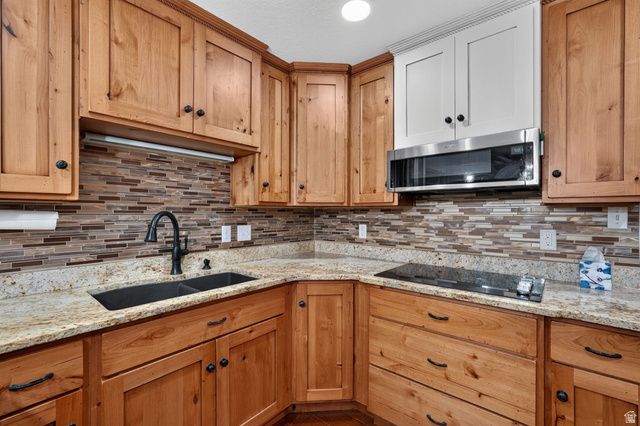 983 E 5400 S, South Ogden, UT 84405