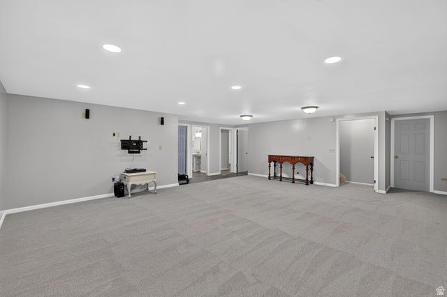 983 E 5400 S, South Ogden, UT 84405