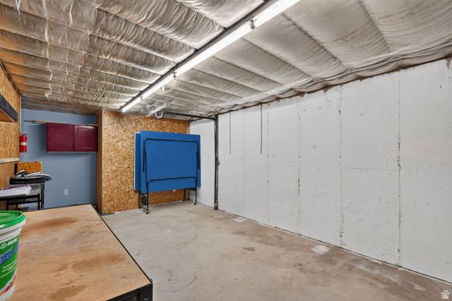 983 E 5400 S, South Ogden, UT 84405